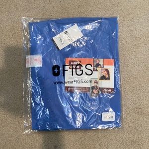 Figs Scrubs Catarina One Pocket Top in Ceil Blue